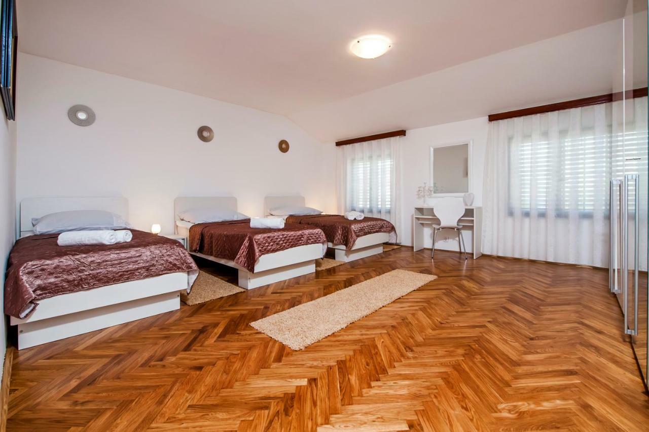 רוביני Apartment Valentina מראה חיצוני תמונה