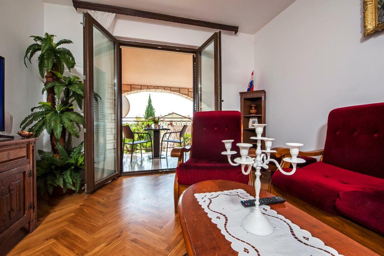 רוביני Apartment Valentina מראה חיצוני תמונה